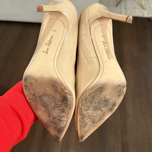 Hazel pointed patent pumps - Picture 7 of 7